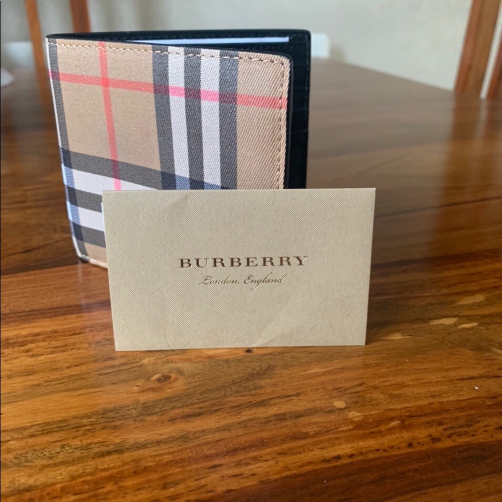 Burberry Wallet for men